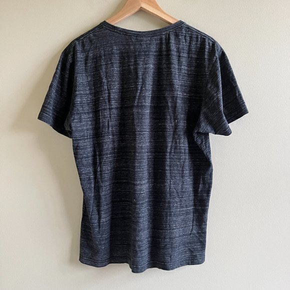 PUMA Men's Heather‎ Gray T-Shirt Logo Short Sleeve Top Size M Athletic Crewneck - Picture 3 of 3